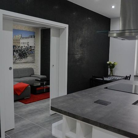 ברטיסלאבה Rr Bus Station Apartment מראה חיצוני תמונה